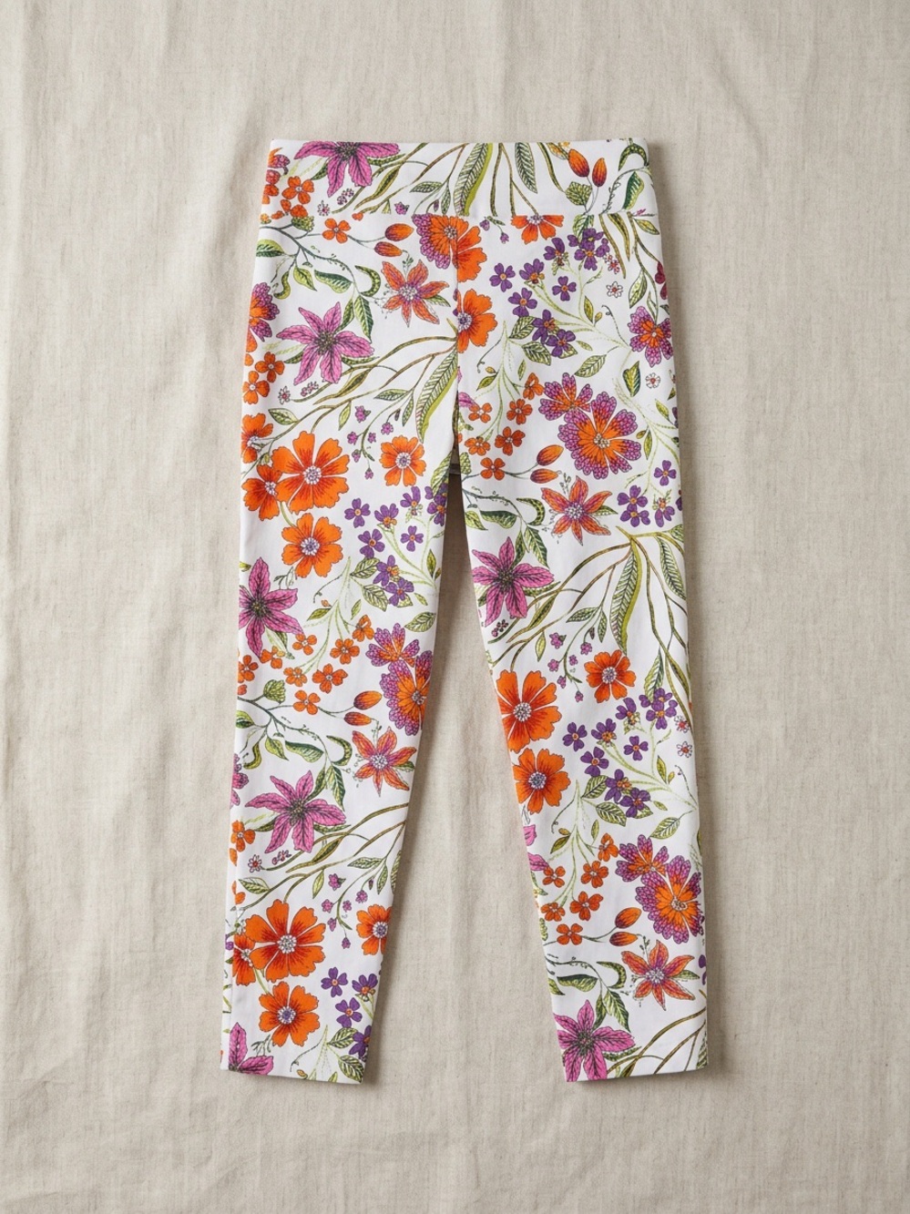 Attyre New York Floral Pull On Cropped Capri Pants Rhinestone Ladder Hem 8